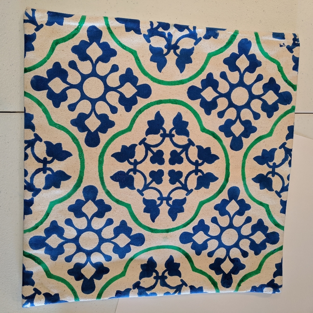 18" pillow (new) Handcrafted